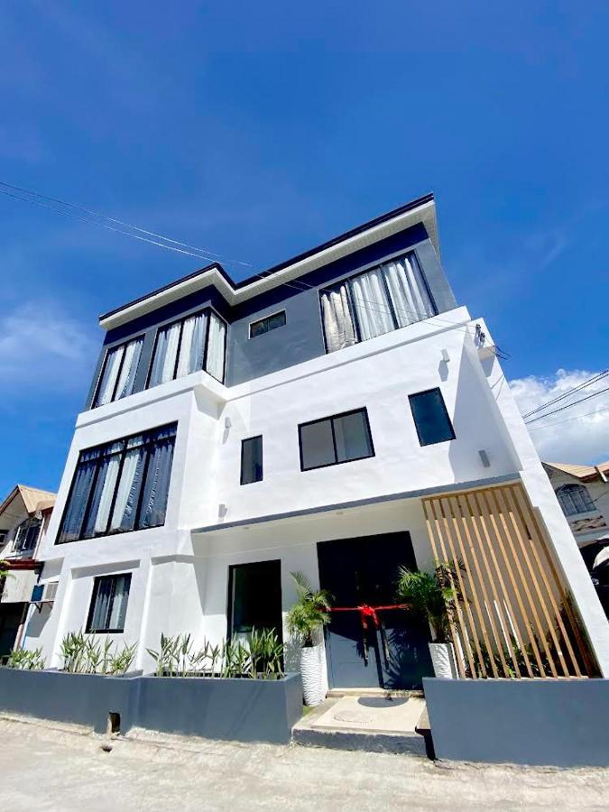 New Modern Suite Near Airport & Beach Sudtungan エクステリア 写真