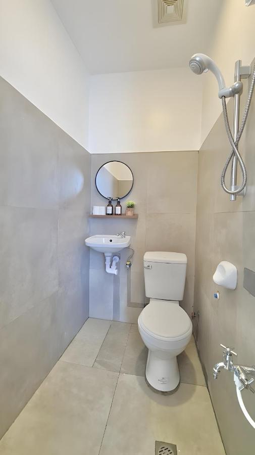 New Modern Suite Near Airport & Beach Sudtungan エクステリア 写真